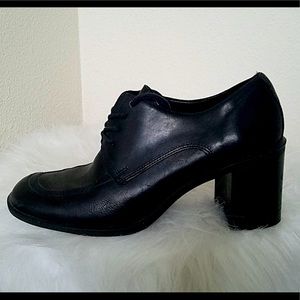 Black leather platform stacked heel shoes